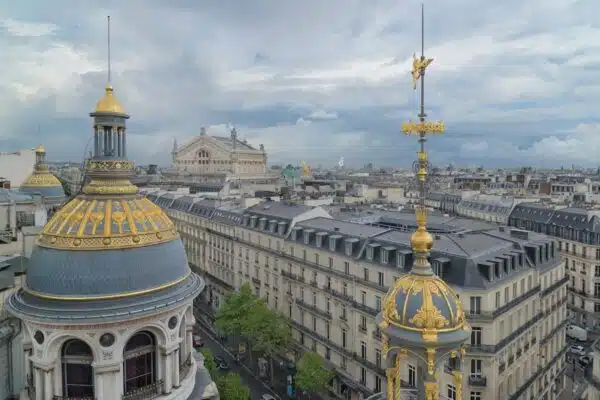 Les terrasses parisiennes incontournables pour profiter de l’été