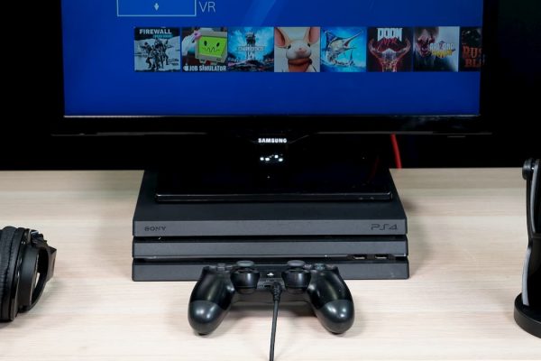 Comment allumer le microphone sur la PS4 ?